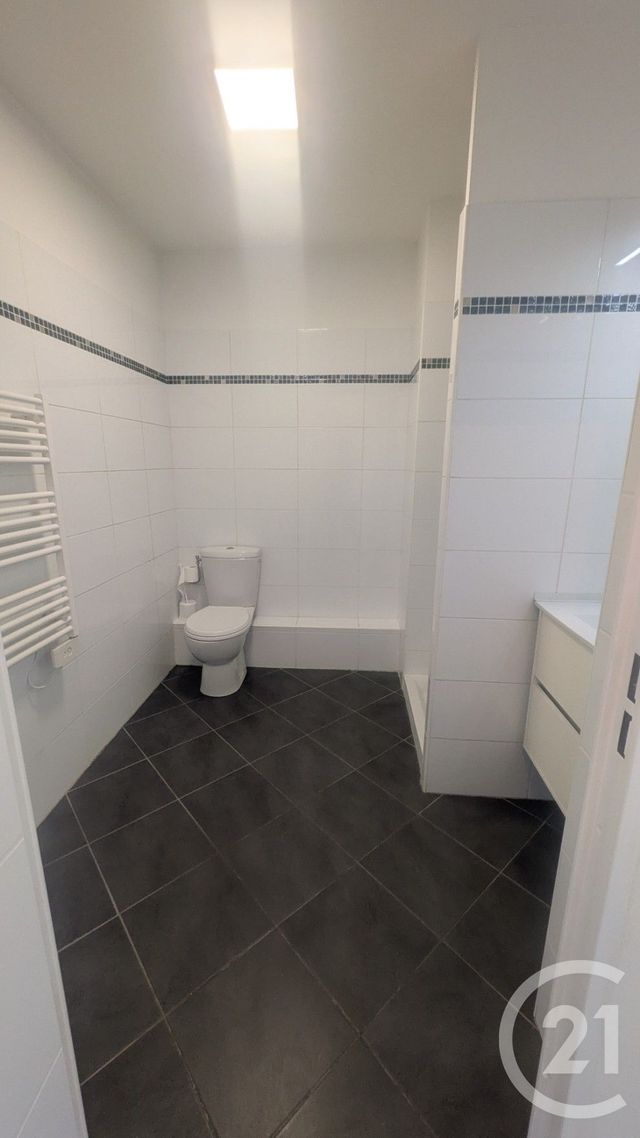 Appartement Studio à louer - 1 pièce - 24.9 m2 - NICE - 06 - PROVENCE-ALPES-COTE-D-AZUR - Century 21 Lafage Transactions