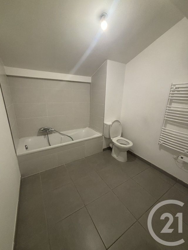 Appartement F3 à louer - 3 pièces - 63.64 m2 - NICE - 06 - PROVENCE-ALPES-COTE-D-AZUR - Century 21 Lafage Transactions