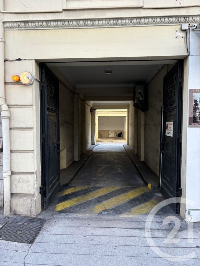 parking à louer - 12.0 m2 - NICE - 06 - PROVENCE-ALPES-COTE-D-AZUR - Century 21 Lafage Transactions