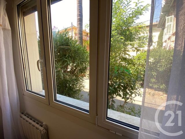 Appartement F1 à louer - 1 pièce - 19.0 m2 - NICE - 06 - PROVENCE-ALPES-COTE-D-AZUR - Century 21 Lafage Transactions