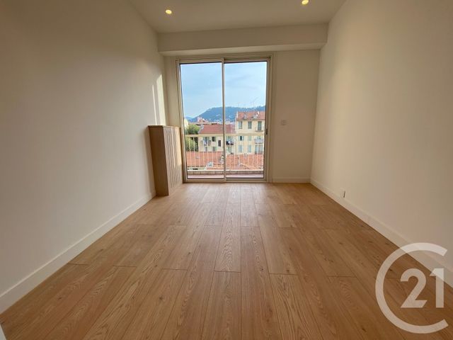 Appartement F3 à louer - 3 pièces - 64.0 m2 - NICE - 06 - PROVENCE-ALPES-COTE-D-AZUR - Century 21 Lafage Transactions