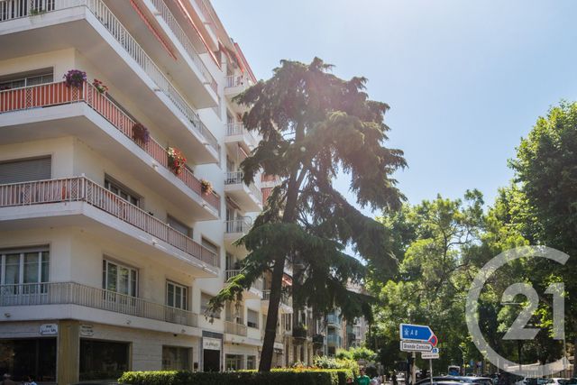 Appartement F3 à louer - 3 pièces - 61.4 m2 - NICE - 06 - PROVENCE-ALPES-COTE-D-AZUR - Century 21 Lafage Transactions