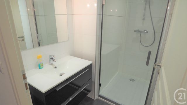 Appartement F2 à louer - 2 pièces - 31.6 m2 - NICE - 06 - PROVENCE-ALPES-COTE-D-AZUR - Century 21 Lafage Transactions