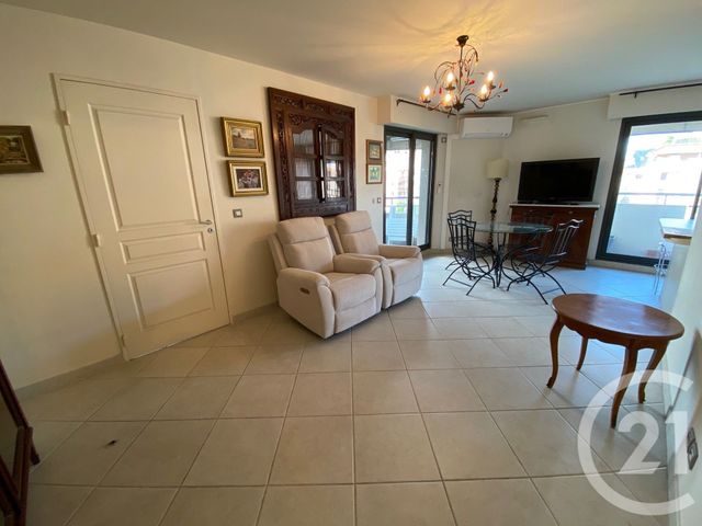 Appartement F2 à louer - 2 pièces - 42.45 m2 - NICE - 06 - PROVENCE-ALPES-COTE-D-AZUR - Century 21 Lafage Transactions