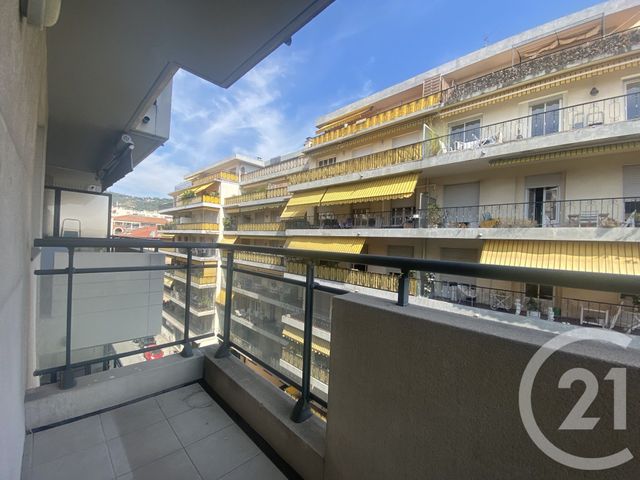 Appartement F2 à louer - 2 pièces - 42.45 m2 - NICE - 06 - PROVENCE-ALPES-COTE-D-AZUR - Century 21 Lafage Transactions