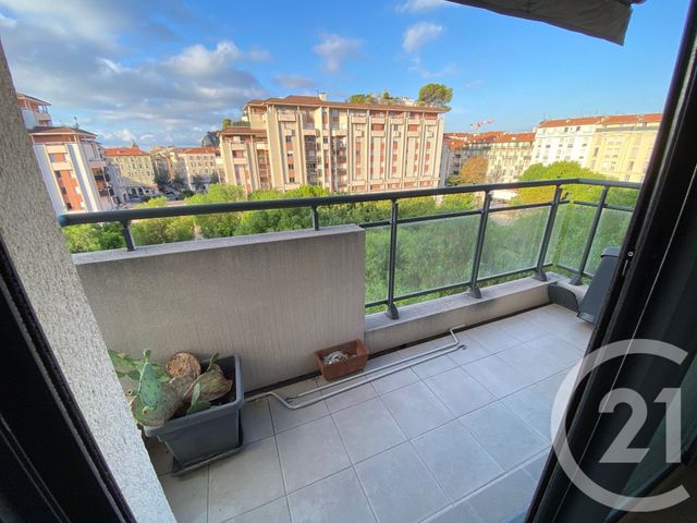 Appartement F2 à louer - 2 pièces - 42.45 m2 - NICE - 06 - PROVENCE-ALPES-COTE-D-AZUR - Century 21 Lafage Transactions