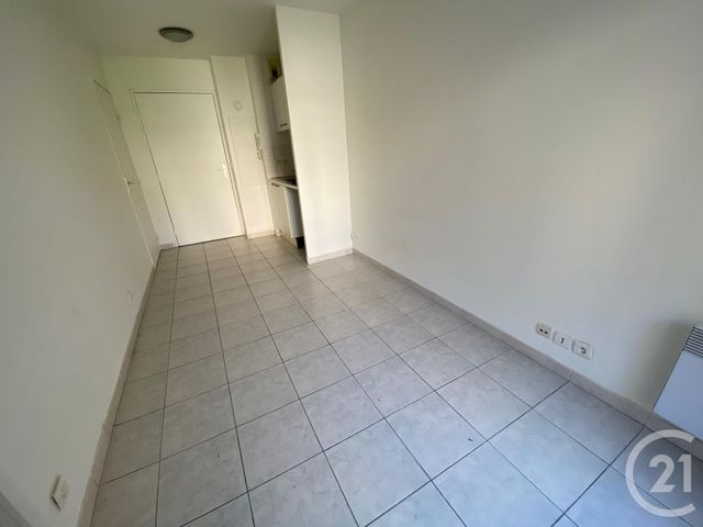 Appartement F2 à louer - 2 pièces - 25.9 m2 - NICE - 06 - PROVENCE-ALPES-COTE-D-AZUR - Century 21 Lafage Transactions