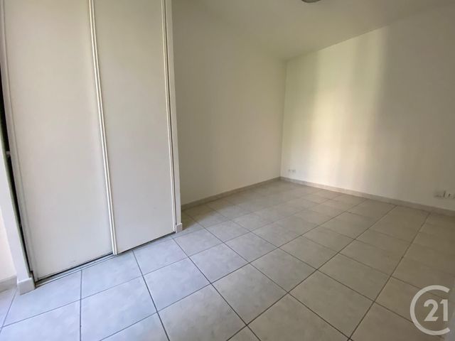 Appartement F2 à louer - 2 pièces - 25.9 m2 - NICE - 06 - PROVENCE-ALPES-COTE-D-AZUR - Century 21 Lafage Transactions
