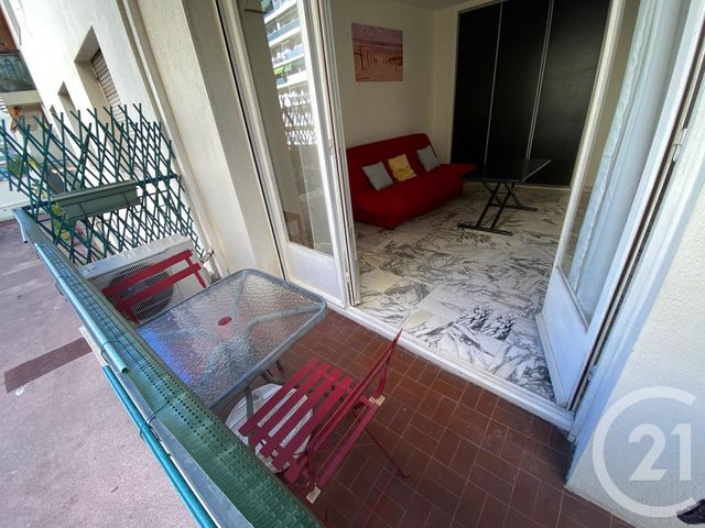 Appartement F1 à louer - 1 pièce - 29.35 m2 - NICE - 06 - PROVENCE-ALPES-COTE-D-AZUR - Century 21 Lafage Transactions