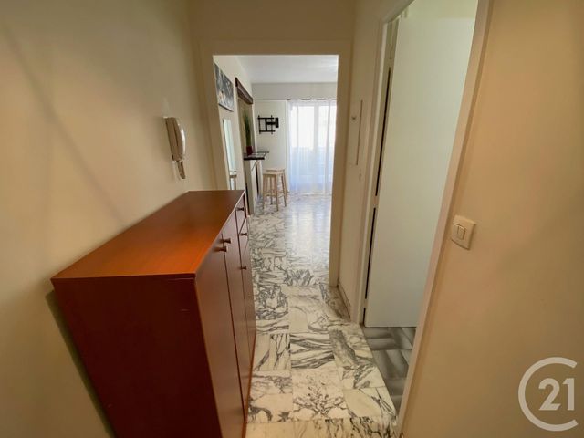 Appartement F1 à louer - 1 pièce - 29.35 m2 - NICE - 06 - PROVENCE-ALPES-COTE-D-AZUR - Century 21 Lafage Transactions