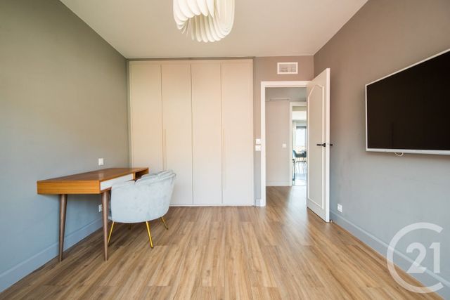 Appartement F4 à vendre - 4 pièces - 102.09 m2 - VILLEFRANCHE SUR MER - 06 - PROVENCE-ALPES-COTE-D-AZUR - Century 21 Lafage Transactions