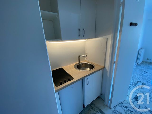Appartement F1 à louer - 1 pièce - 19.83 m2 - NICE - 06 - PROVENCE-ALPES-COTE-D-AZUR - Century 21 Lafage Transactions