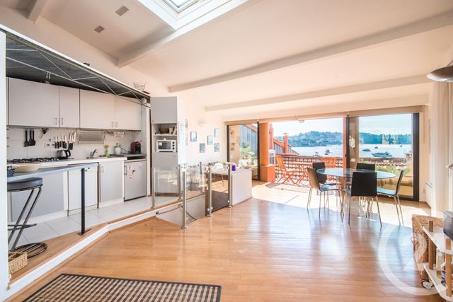 Appartement F2 à vendre - 2 pièces - 63.8 m2 - VILLEFRANCHE SUR MER - 06 - PROVENCE-ALPES-COTE-D-AZUR - Century 21 Lafage Transactions