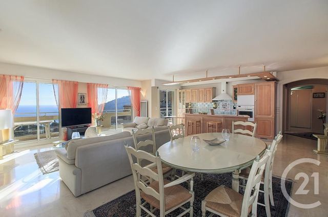 Appartement F4 à louer - 4 pièces - 130.24 m2 - VILLEFRANCHE SUR MER - 06 - PROVENCE-ALPES-COTE-D-AZUR - Century 21 Lafage Transactions
