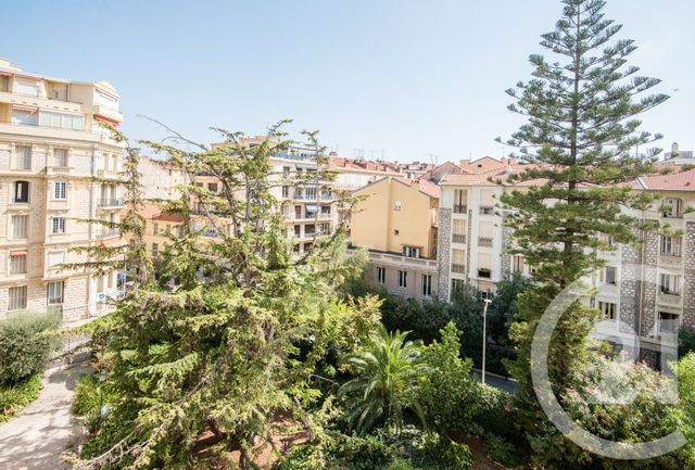 Appartement F3 à vendre - 3 pièces - 104.53 m2 - NICE - 06 - PROVENCE-ALPES-COTE-D-AZUR - Century 21 Lafage Transactions
