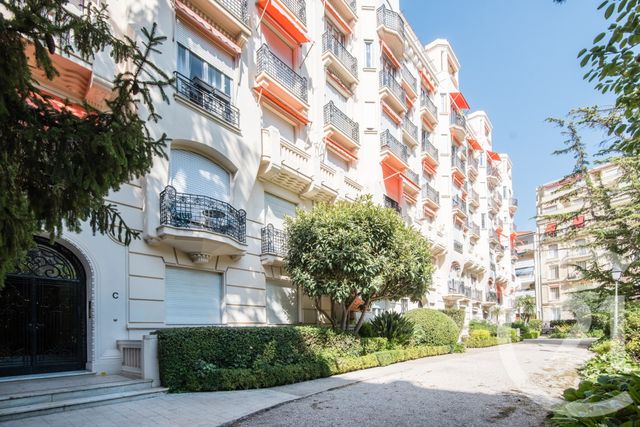 Appartement F3 à vendre - 3 pièces - 104.53 m2 - NICE - 06 - PROVENCE-ALPES-COTE-D-AZUR - Century 21 Lafage Transactions
