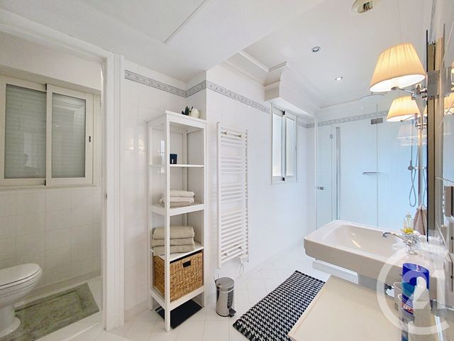 Appartement à louer - 4 pièces - 110.0 m2 - NICE - 06 - PROVENCE-ALPES-COTE-D-AZUR - Century 21 Lafage Transactions