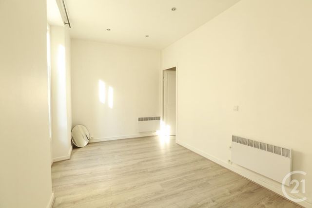 Appartement F2 à louer - 2 pièces - 29.27 m2 - NICE - 06 - PROVENCE-ALPES-COTE-D-AZUR - Century 21 Lafage Transactions