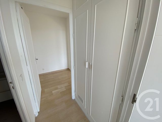 Appartement F2 à louer - 2 pièces - 63.0 m2 - NICE - 06 - PROVENCE-ALPES-COTE-D-AZUR - Century 21 Lafage Transactions
