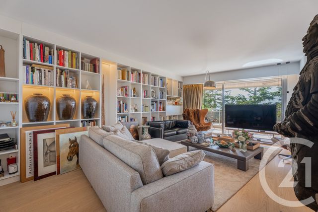Appartement F3 à vendre - 3 pièces - 83.02 m2 - NICE - 06 - PROVENCE-ALPES-COTE-D-AZUR - Century 21 Lafage Transactions