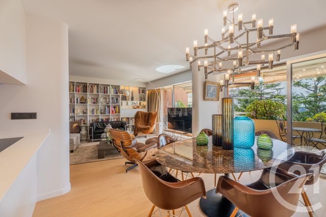 Appartement F3 à vendre - 3 pièces - 83.02 m2 - NICE - 06 - PROVENCE-ALPES-COTE-D-AZUR - Century 21 Lafage Transactions