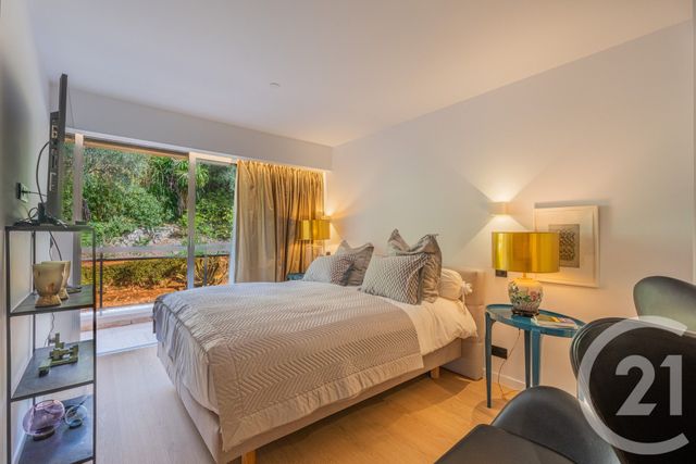 Appartement F3 à vendre - 3 pièces - 83.02 m2 - NICE - 06 - PROVENCE-ALPES-COTE-D-AZUR - Century 21 Lafage Transactions