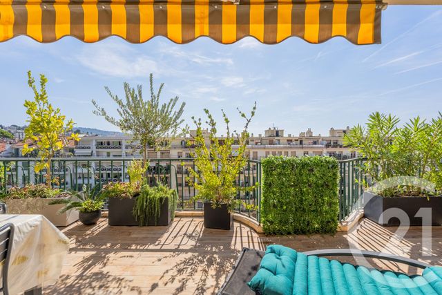 Appartement F4 à vendre - 4 pièces - 121.2 m2 - NICE - 06 - PROVENCE-ALPES-COTE-D-AZUR - Century 21 Lafage Transactions