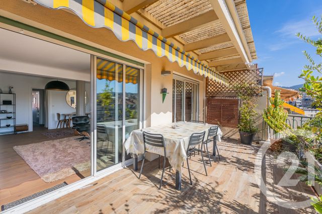 Appartement F4 à vendre - 4 pièces - 121.2 m2 - NICE - 06 - PROVENCE-ALPES-COTE-D-AZUR - Century 21 Lafage Transactions