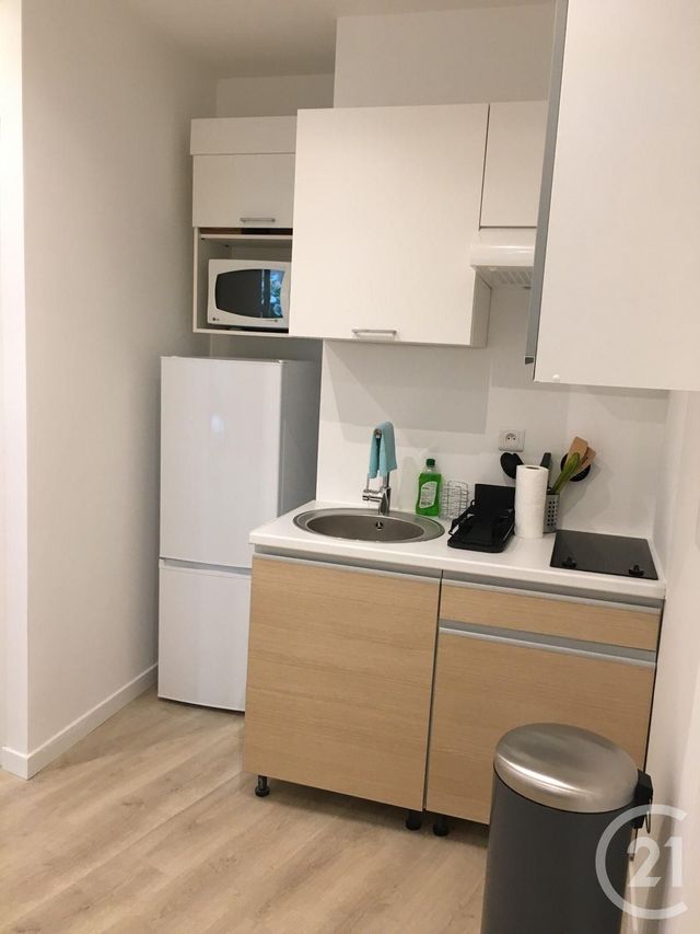 Appartement F2 à louer - 2 pièces - 31.6 m2 - NICE - 06 - PROVENCE-ALPES-COTE-D-AZUR - Century 21 Lafage Transactions