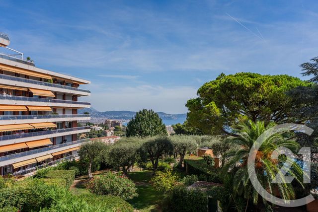 Appartement F5 à vendre - 5 pièces - 123.63 m2 - NICE - 06 - PROVENCE-ALPES-COTE-D-AZUR - Century 21 Lafage Transactions