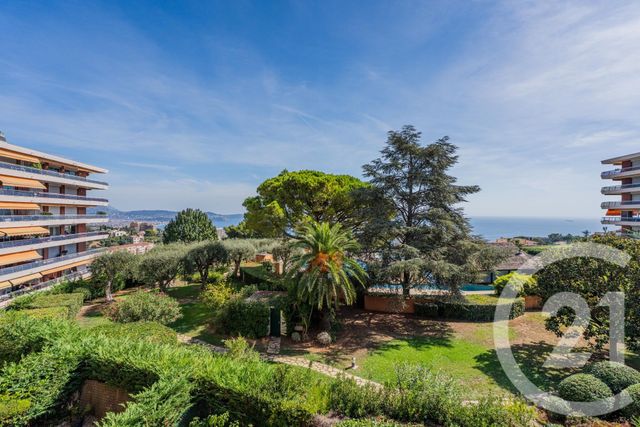 Appartement F5 à vendre - 5 pièces - 123.63 m2 - NICE - 06 - PROVENCE-ALPES-COTE-D-AZUR - Century 21 Lafage Transactions