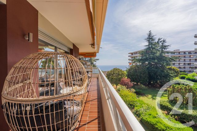 Appartement F5 à vendre - 5 pièces - 123.63 m2 - NICE - 06 - PROVENCE-ALPES-COTE-D-AZUR - Century 21 Lafage Transactions