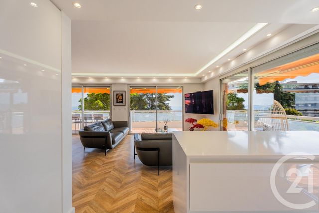 Appartement F5 à vendre - 5 pièces - 123.63 m2 - NICE - 06 - PROVENCE-ALPES-COTE-D-AZUR - Century 21 Lafage Transactions