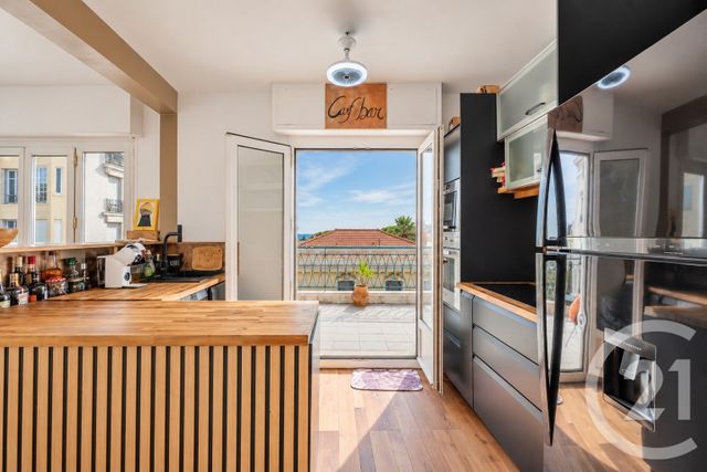 Appartement F2 à vendre - 2 pièces - 49.16 m2 - NICE - 06 - PROVENCE-ALPES-COTE-D-AZUR - Century 21 Lafage Transactions