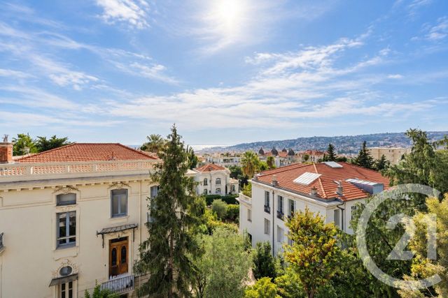 Appartement F2 à vendre - 2 pièces - 49.16 m2 - NICE - 06 - PROVENCE-ALPES-COTE-D-AZUR - Century 21 Lafage Transactions