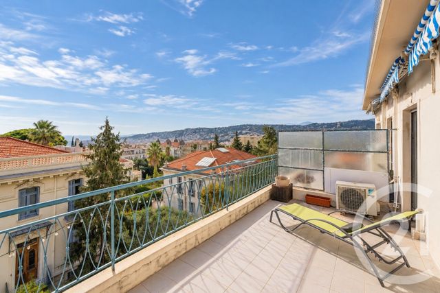 Appartement F2 à vendre - 2 pièces - 49.16 m2 - NICE - 06 - PROVENCE-ALPES-COTE-D-AZUR - Century 21 Lafage Transactions