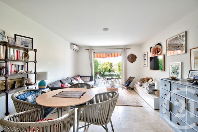 Appartement Triplex à vendre - 4 pièces - 78.14 m2 - VILLEFRANCHE SUR MER - 06 - PROVENCE-ALPES-COTE-D-AZUR - Century 21 Lafage Transactions