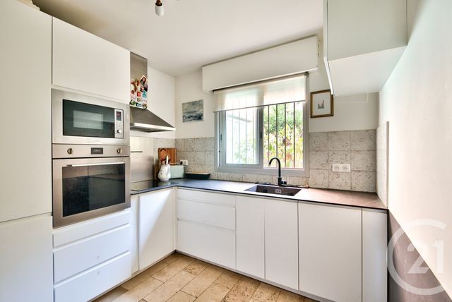 Appartement Triplex à vendre - 4 pièces - 78.14 m2 - VILLEFRANCHE SUR MER - 06 - PROVENCE-ALPES-COTE-D-AZUR - Century 21 Lafage Transactions
