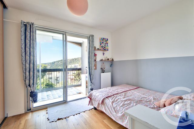 Appartement Triplex à vendre - 4 pièces - 78.14 m2 - VILLEFRANCHE SUR MER - 06 - PROVENCE-ALPES-COTE-D-AZUR - Century 21 Lafage Transactions