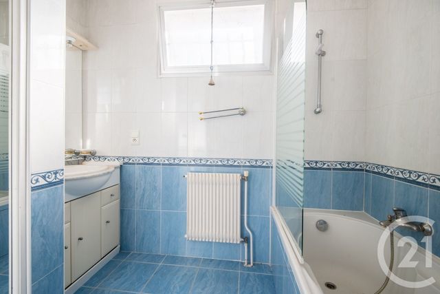 Appartement F4 à vendre - 4 pièces - 112.02 m2 - NICE - 06 - PROVENCE-ALPES-COTE-D-AZUR - Century 21 Lafage Transactions