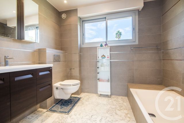 maison à vendre - 7 pièces - 257.7 m2 - NICE - 06 - PROVENCE-ALPES-COTE-D-AZUR - Century 21 Lafage Transactions