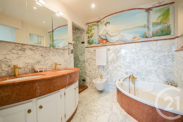 maison à vendre - 7 pièces - 257.7 m2 - NICE - 06 - PROVENCE-ALPES-COTE-D-AZUR - Century 21 Lafage Transactions