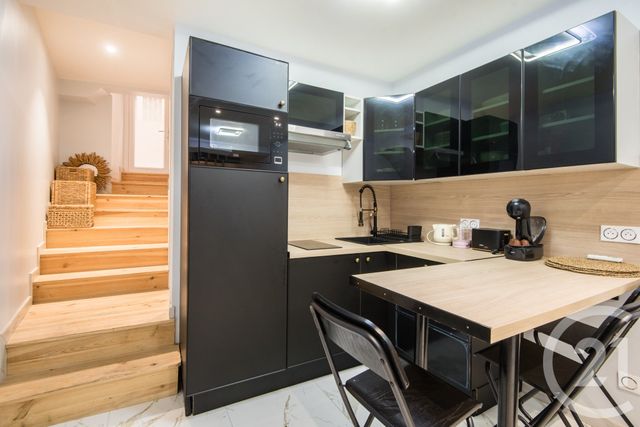 Appartement F1 à vendre - 1 pièce - 31.65 m2 - VILLEFRANCHE SUR MER - 06 - PROVENCE-ALPES-COTE-D-AZUR - Century 21 Lafage Transactions