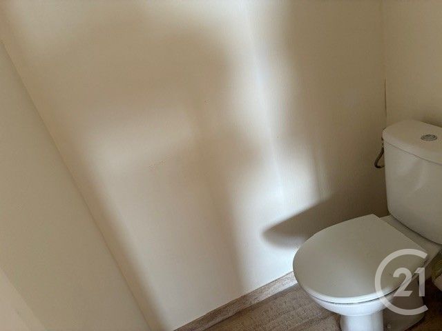 Appartement F1 à louer - 1 pièce - 30.0 m2 - NICE - 06 - PROVENCE-ALPES-COTE-D-AZUR - Century 21 Lafage Transactions