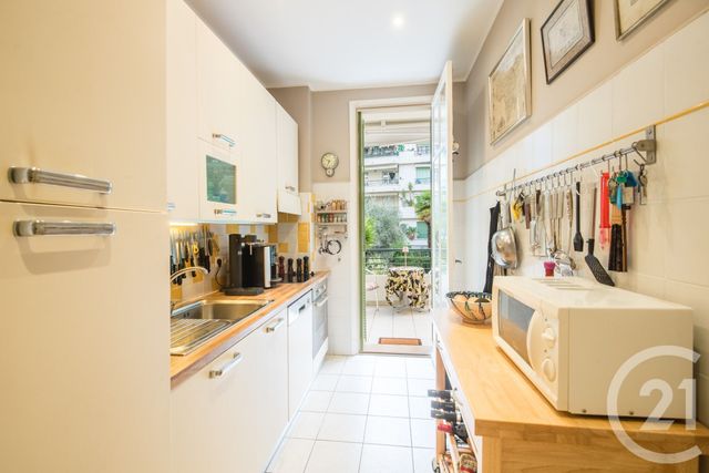 Appartement F2 à vendre - 2 pièces - 58.25 m2 - NICE - 06 - PROVENCE-ALPES-COTE-D-AZUR - Century 21 Lafage Transactions