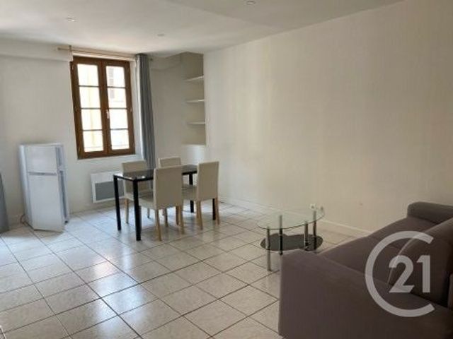 Appartement F1 à louer - 1 pièce - 29.07 m2 - GRASSE - 06 - PROVENCE-ALPES-COTE-D-AZUR - Century 21 Lafage Transactions