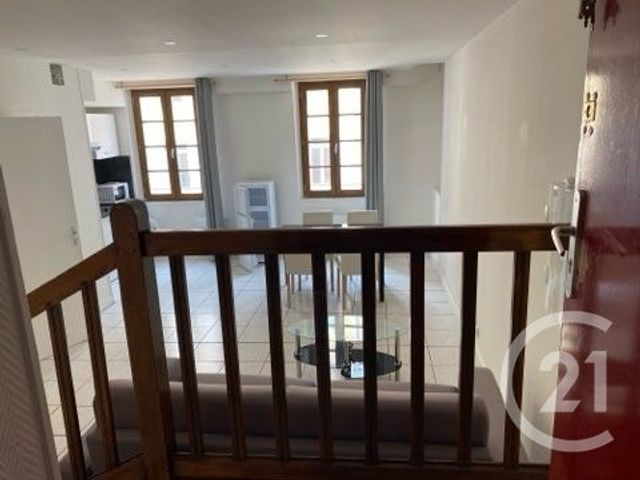 Appartement F1 à louer - 1 pièce - 29.07 m2 - GRASSE - 06 - PROVENCE-ALPES-COTE-D-AZUR - Century 21 Lafage Transactions