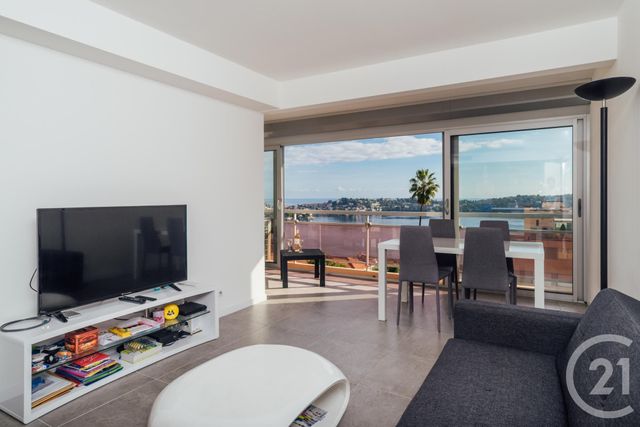 Appartement F3 à louer - 3 pièces - 70.28 m2 - VILLEFRANCHE SUR MER - 06 - PROVENCE-ALPES-COTE-D-AZUR - Century 21 Lafage Transactions