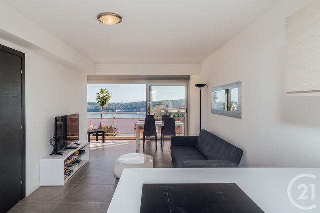 Appartement F3 à louer - 3 pièces - 70.28 m2 - VILLEFRANCHE SUR MER - 06 - PROVENCE-ALPES-COTE-D-AZUR - Century 21 Lafage Transactions