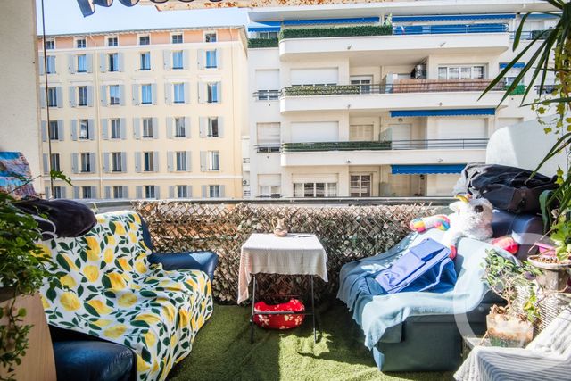 Appartement F2 à vendre - 2 pièces - 51.43 m2 - NICE - 06 - PROVENCE-ALPES-COTE-D-AZUR - Century 21 Lafage Transactions